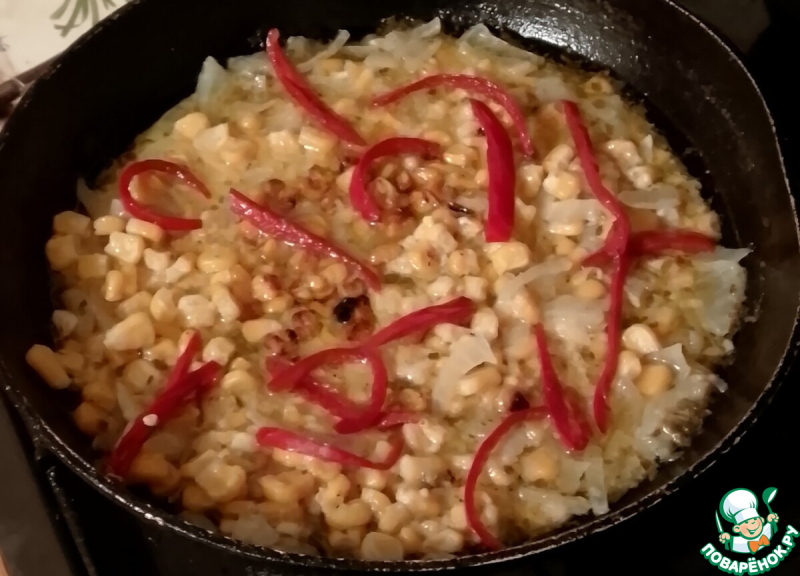 Кукуруза в соусе из маринованных перцев