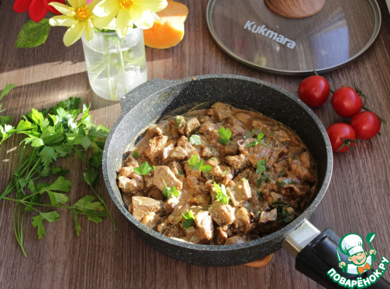Куриное филе бедра с баклажанами