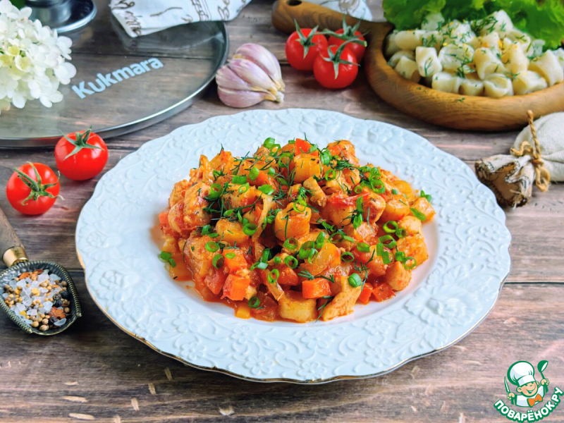 Куриное филе с пельменными рулетиками