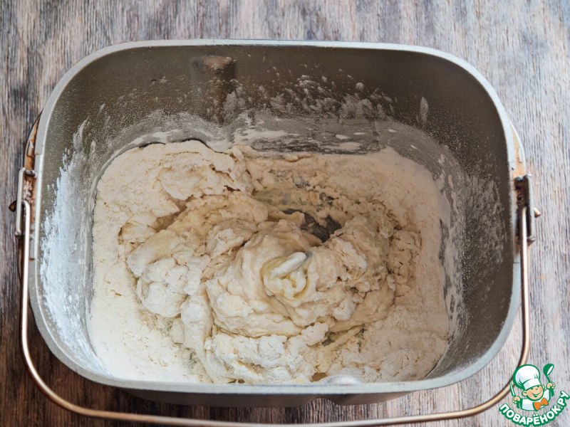 Куриное филе с пельменными рулетиками