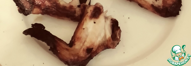 Куриные крылья с картофелем и харисой