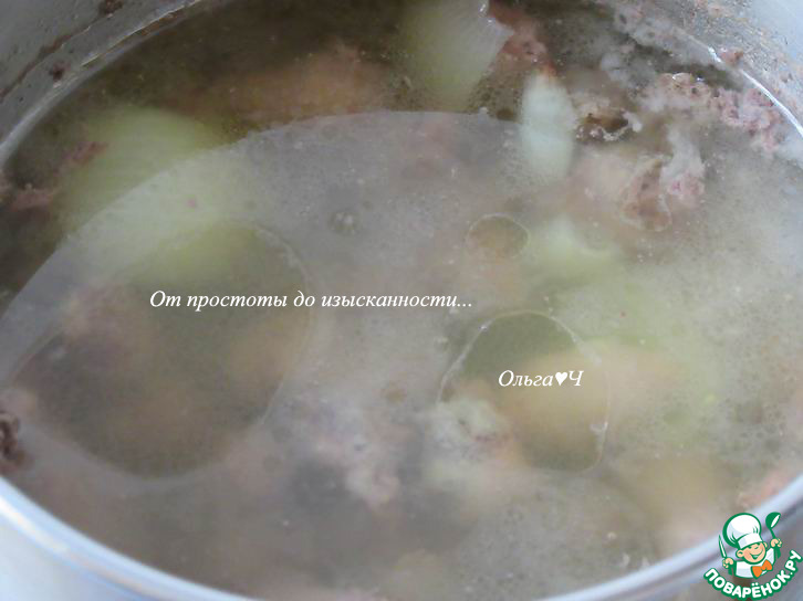 Куриные сердечки под сырным соусом