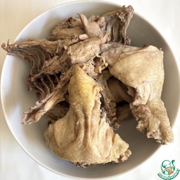 Куриный суп с овощами и лапшой