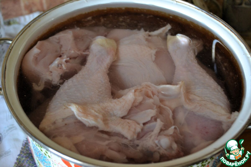 Куриный заколот с лесными грибами