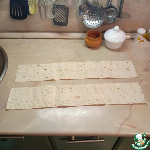 Лавашные пирожки с сыром, грибами, курицей