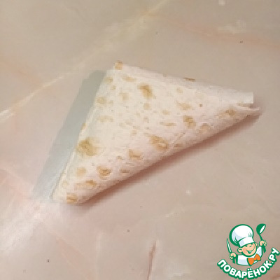 Лавашные пирожки с сыром, грибами, курицей