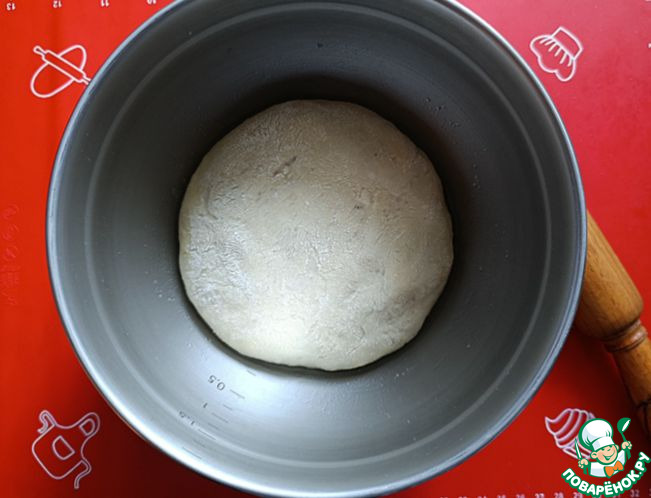 Маковые булочки с протёртой черникой