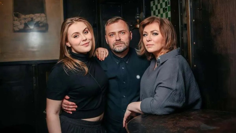 Мат, крик, русский язык, &ndash; дочь известной актерской четы заявила о насилии в вузе