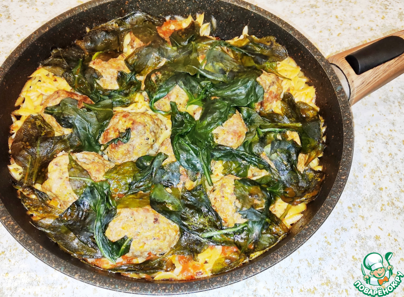 Мясные фрикадельки с пастой "Орзо"