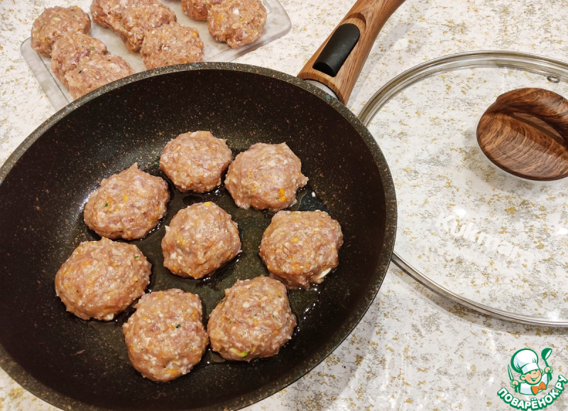 Мясные фрикадельки с пастой "Орзо"