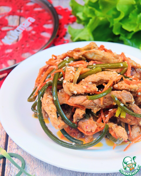 Мясо с чесночными стрелками