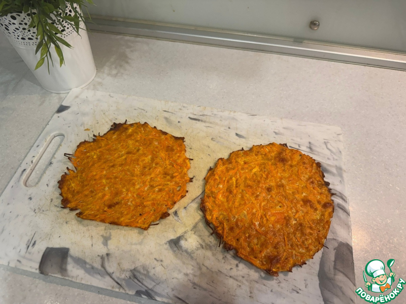 Морковно-сырные лепешки