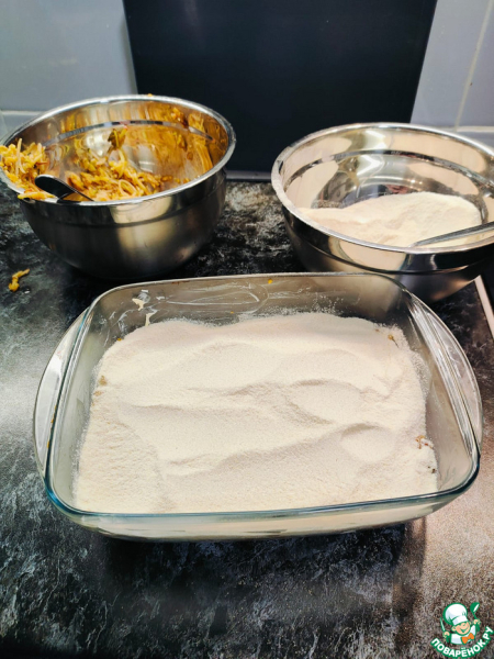 Насыпной пирог с грушами и яблоками