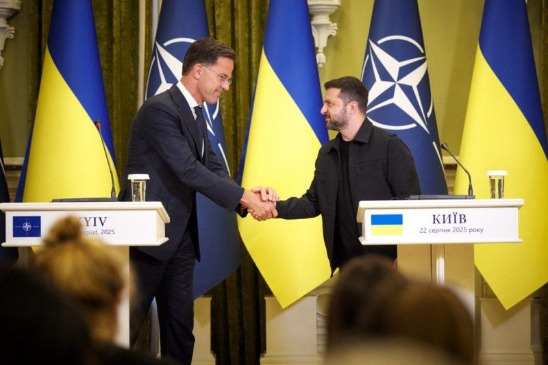 НАТО: Гарантии для Украины будут иметь два уровня, чтобы Путин не подумал нападать снова