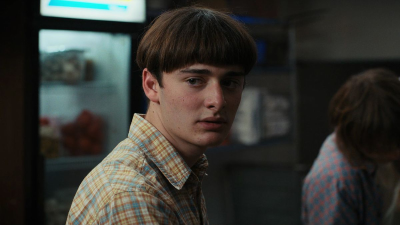 Netflix "упал" во время премьеры "Очень странных дел", а актеры обратились к украинцам