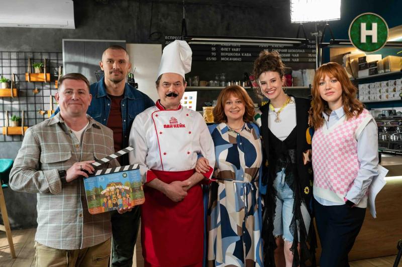 Об украинских сериалах, "Холостяке" и отношениях с актером: откровенный разговор с Анастасией Иванюк