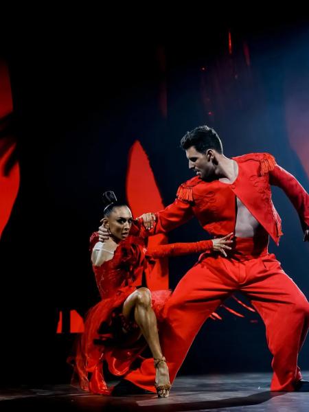 "Обратное направление", съемки в "Вестнике" и личная жизнь: откровенное интервью с Павлом Текучевым