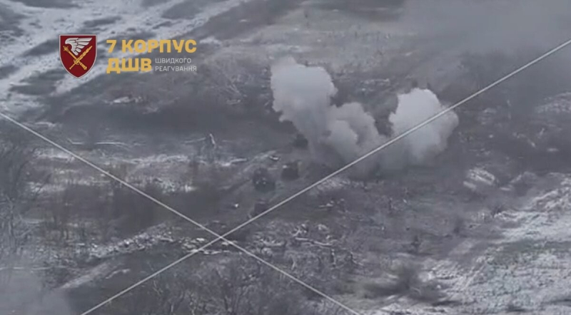 Оккупанты колонной пытались прорваться к Гришино под Покровском: ВСУ устроили настоящий «русорез» | ВИДЕО