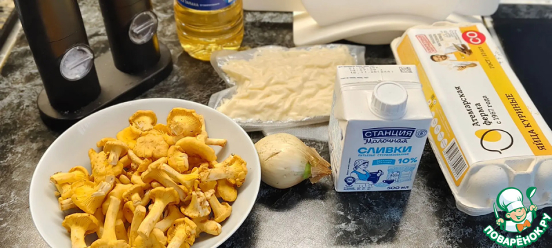 Омлет с лисичками и сыром
