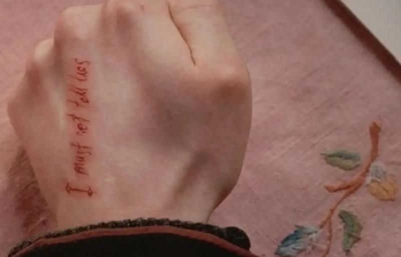 Оператор в кадре и не только: киноляпы в "Гарри Поттере", о которых могли не знать