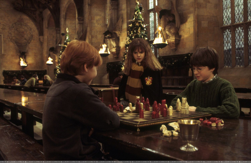 Оператор в кадре и не только: киноляпы в "Гарри Поттере", о которых могли не знать