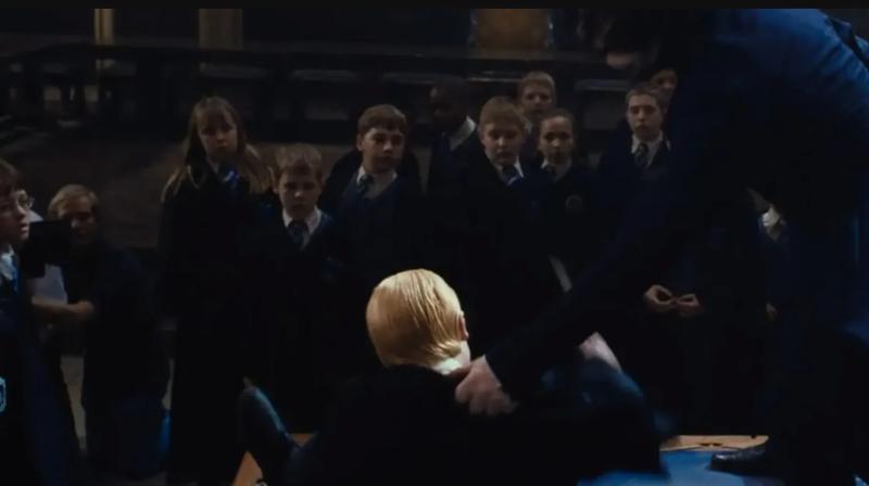 Оператор в кадре и не только: киноляпы в "Гарри Поттере", о которых могли не знать