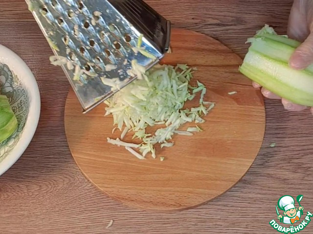 Овощная пицца из моркови и кабачка