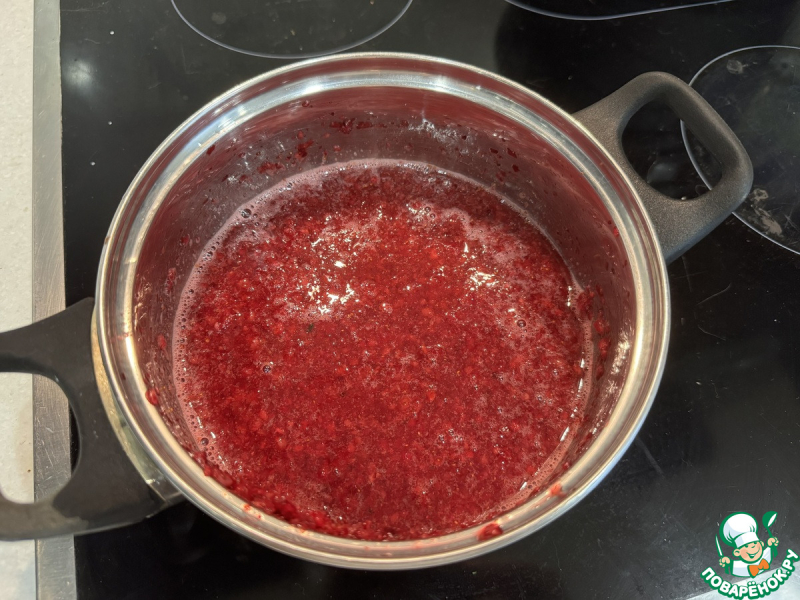 Паштет из индюшиной печени с брусничным желе