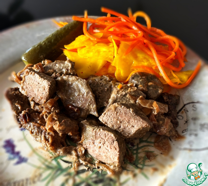 Печень говяжья. Жареная с луком