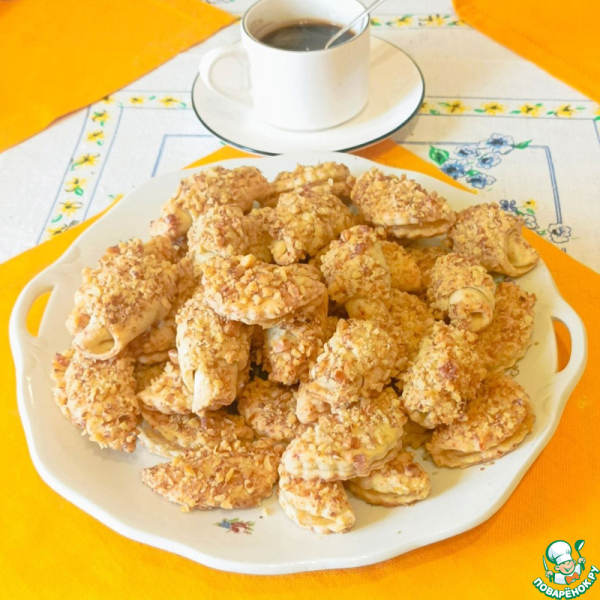 Печенье с джемом и орехами