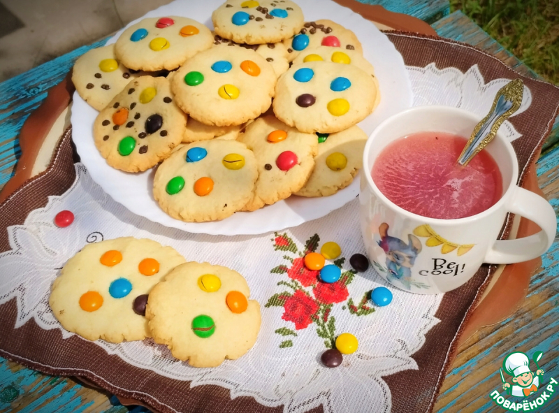 Печенье с m&m