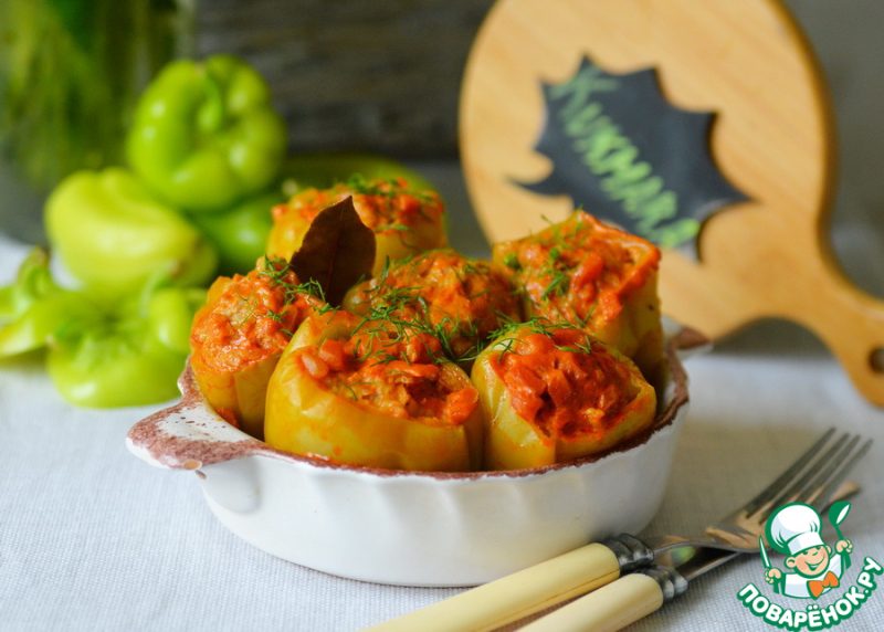 Перец фаршированный капустой с мясным фаршем