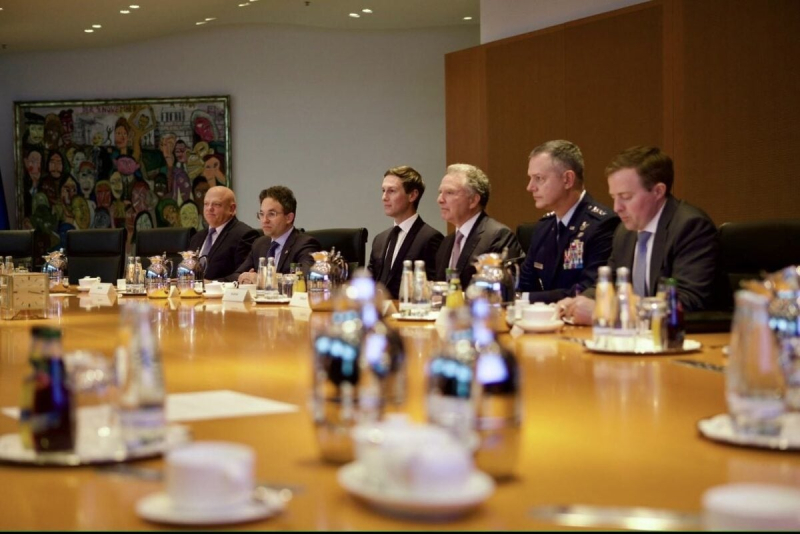 Переговоры Украины и США завершились в Берлине. Команда Трампа продолжает отстаивать интересы Путина