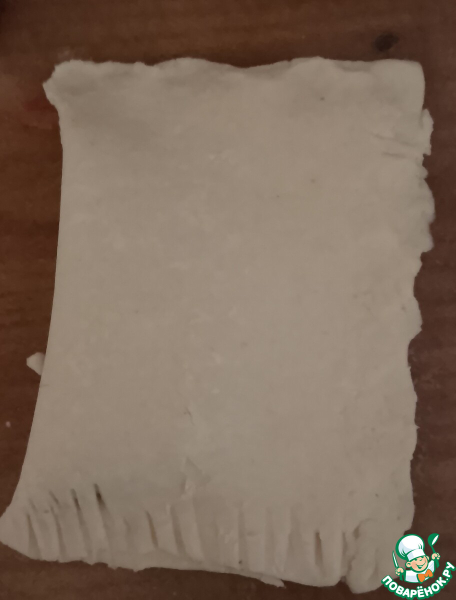 Пироги с анчоусами и луком