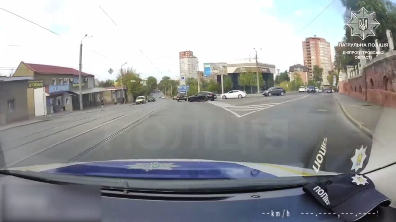 Полиция показала видео, как остановила владельца Steko на Bentley за нарушение ПДД | ВИДЕО