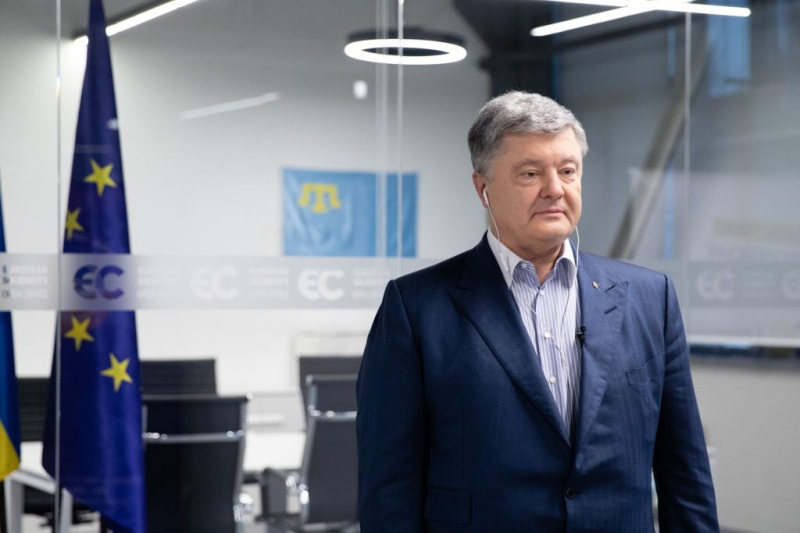 Порошенко потребовал запретить Telegram в Украине