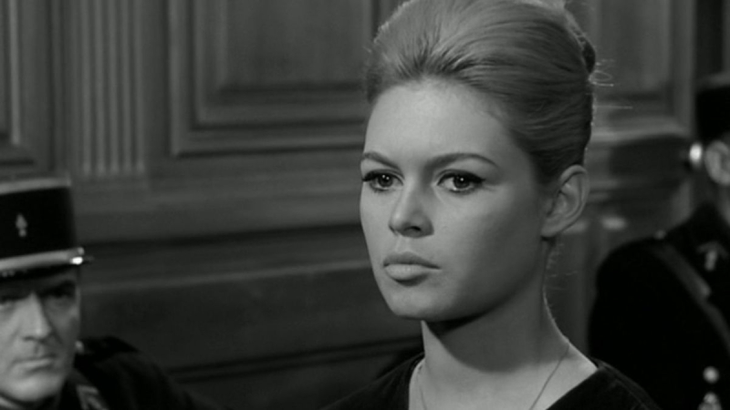 После тяжелой операции: звездная французская актриса снова оказалась в больнице