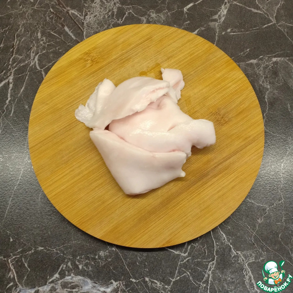 Пряная рубленая колбаса из свинины