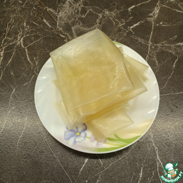 Пряная рубленая колбаса из свинины