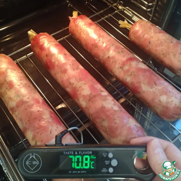 Пряная рубленая колбаса из свинины