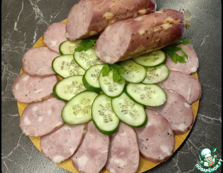 Пряная рубленая колбаса из свинины