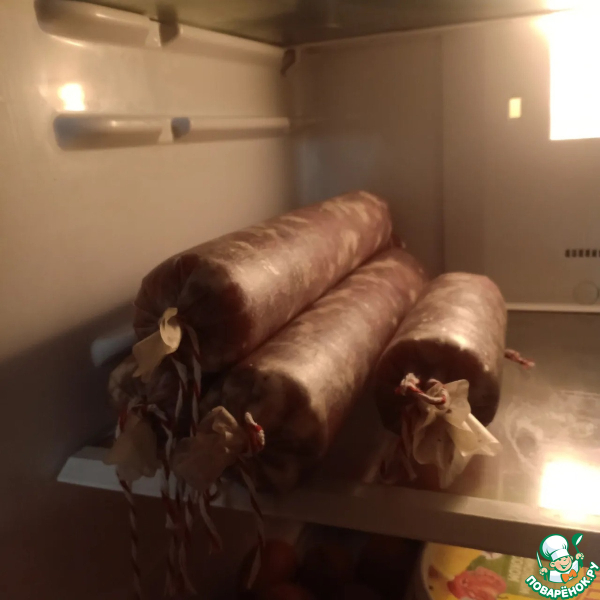 Пряная рубленая колбаса из свинины