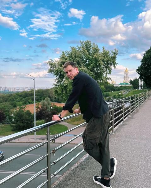 "Родительские собрания", съемки дочери в кино и любимые фильмы: интервью с актером Андреем Исаенко