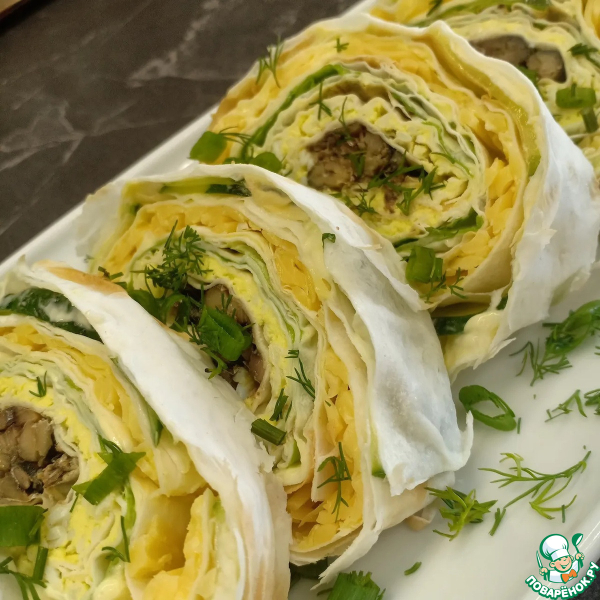 Рулет из лаваша со шпротами