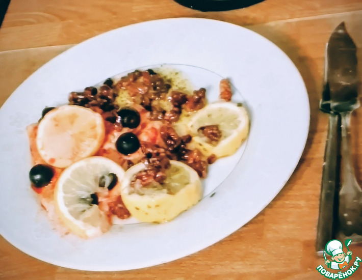 Рыба, запечённая с харисой и орехами