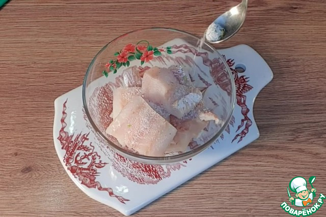 Рыба, жаренная в белковом кляре