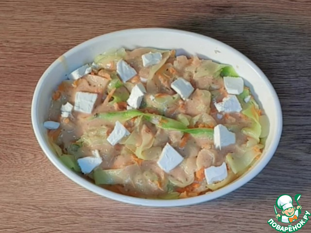 Рыбная запеканка с кабачком под соусом