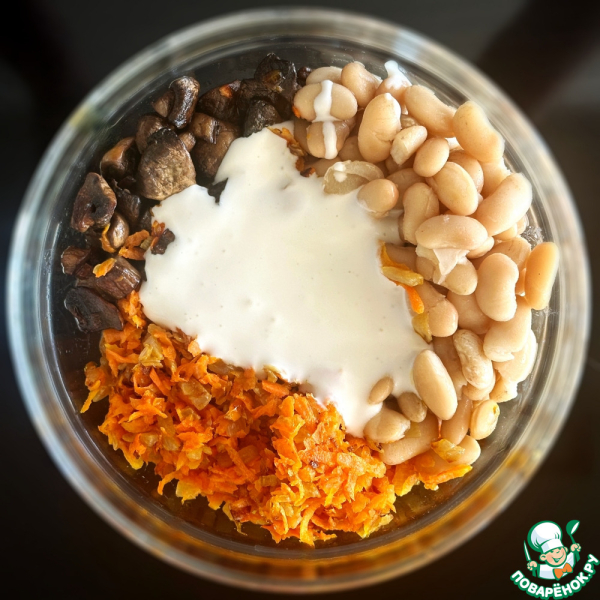 Салат. Грибы и фасоль с постным майонезом