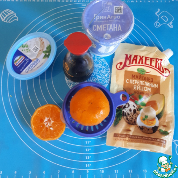 Салат с брокколи, черри и айсбергом