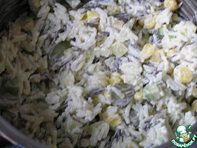 Салат с диким рисом и авокадо